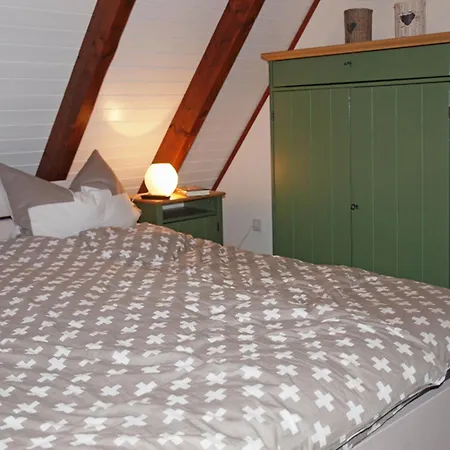 Haus Pelle Holiday home *